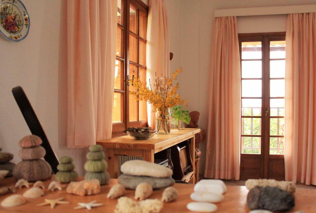 Koel Country House Ano Almiri Bagian luar foto